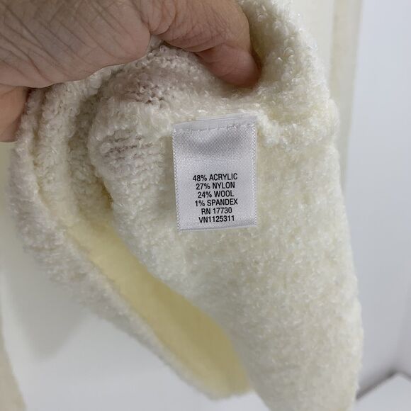 Merona Women's Sweater size M Boat Neck Button Ivory Wool Blend - Picture 5 of 5